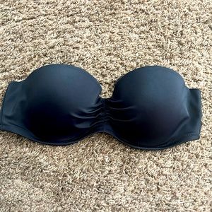 Victoria’s Secret strapless bathing suit top 34c